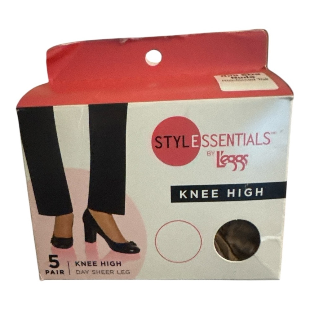 Style Essentials Knee Highs